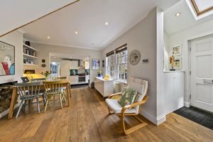 Dining Room- click for photo gallery